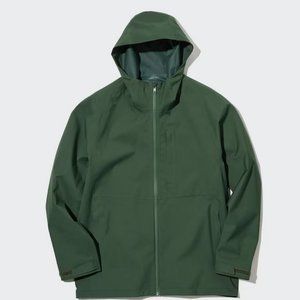 Uniqlo BLOCKTECH Parka (Dark Green) Medium